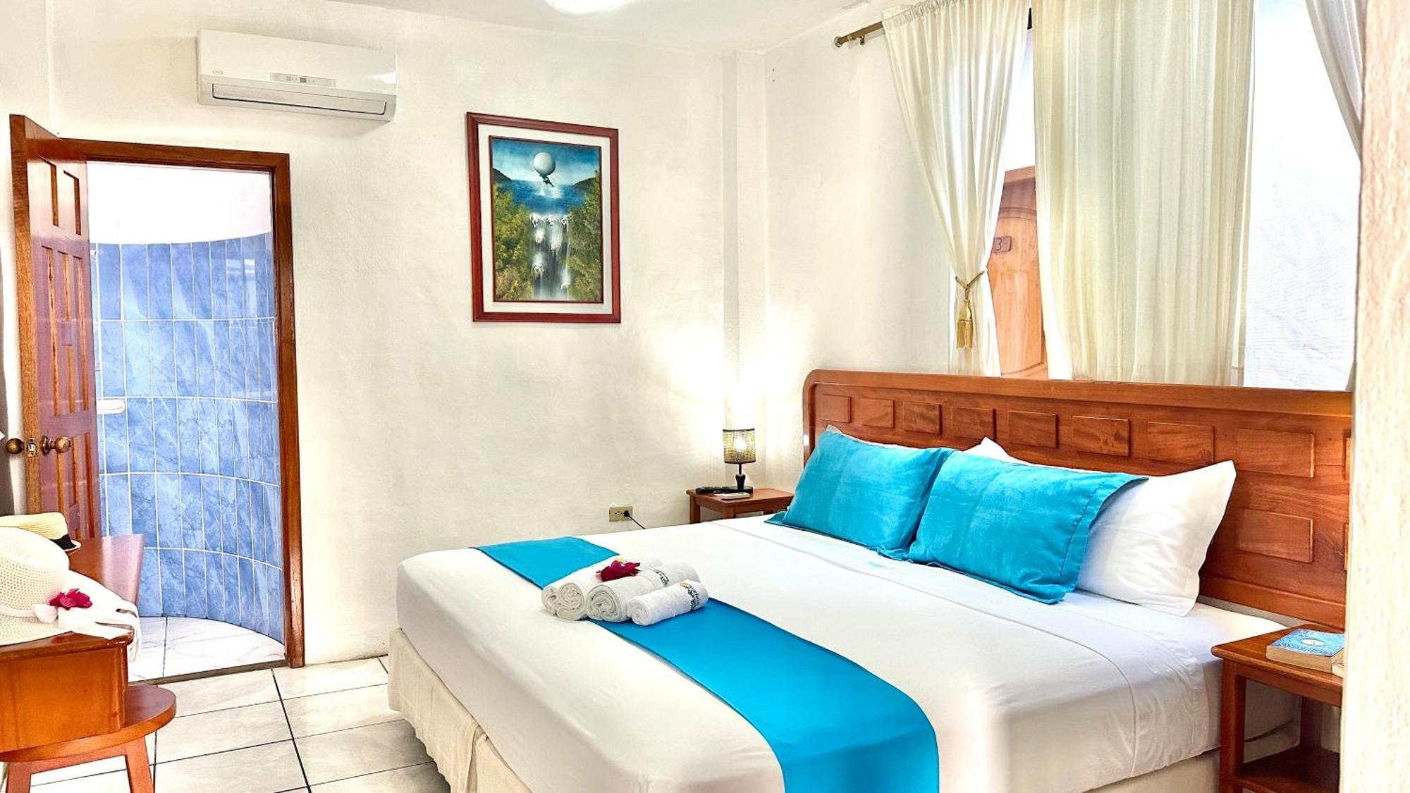 Hostal Suenos Silvestres 阿约拉港 外观 照片